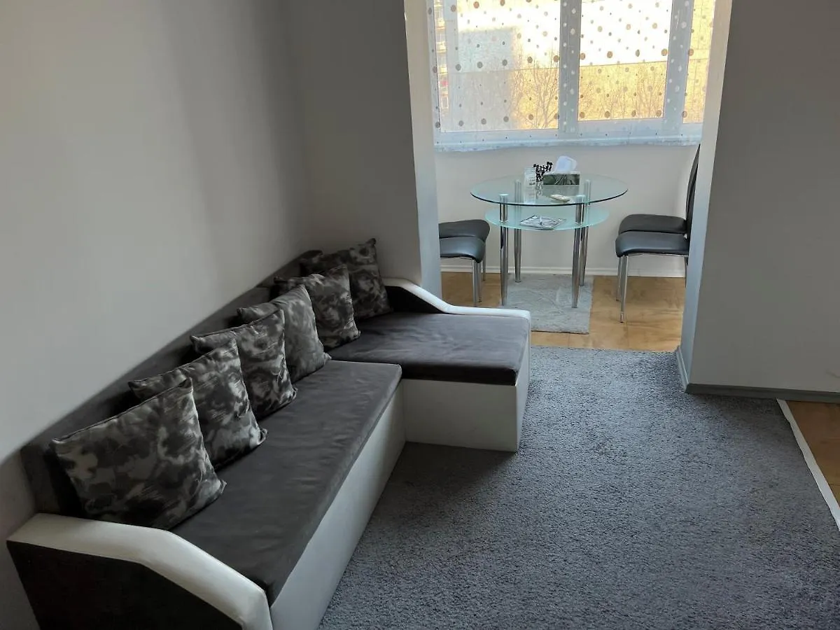 Cosy Central Apartment 바르나