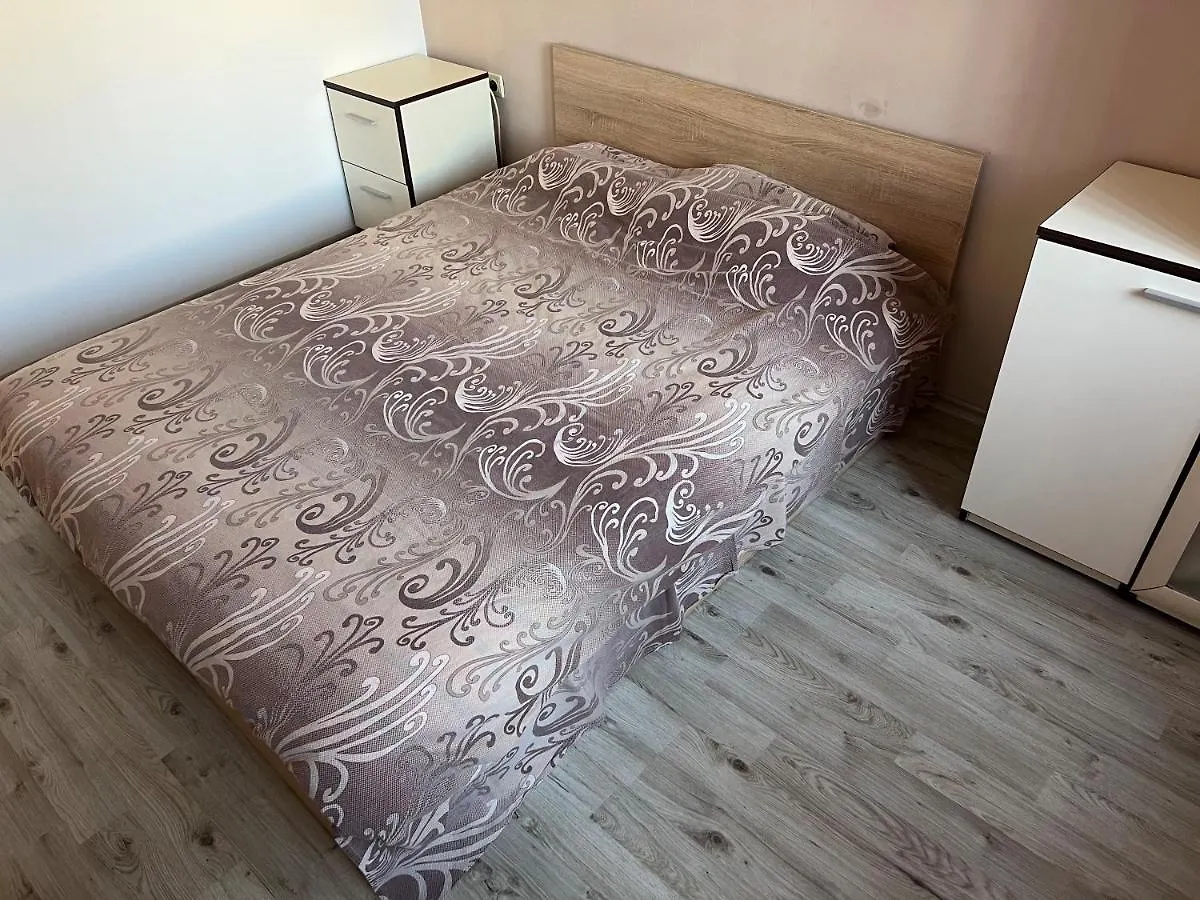 Cosy Central Apartment 바르나